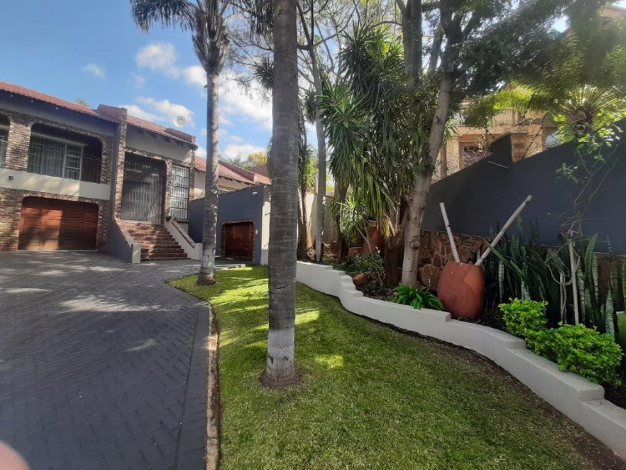 4 Bedroom Property for Sale in Safari Gardens North West